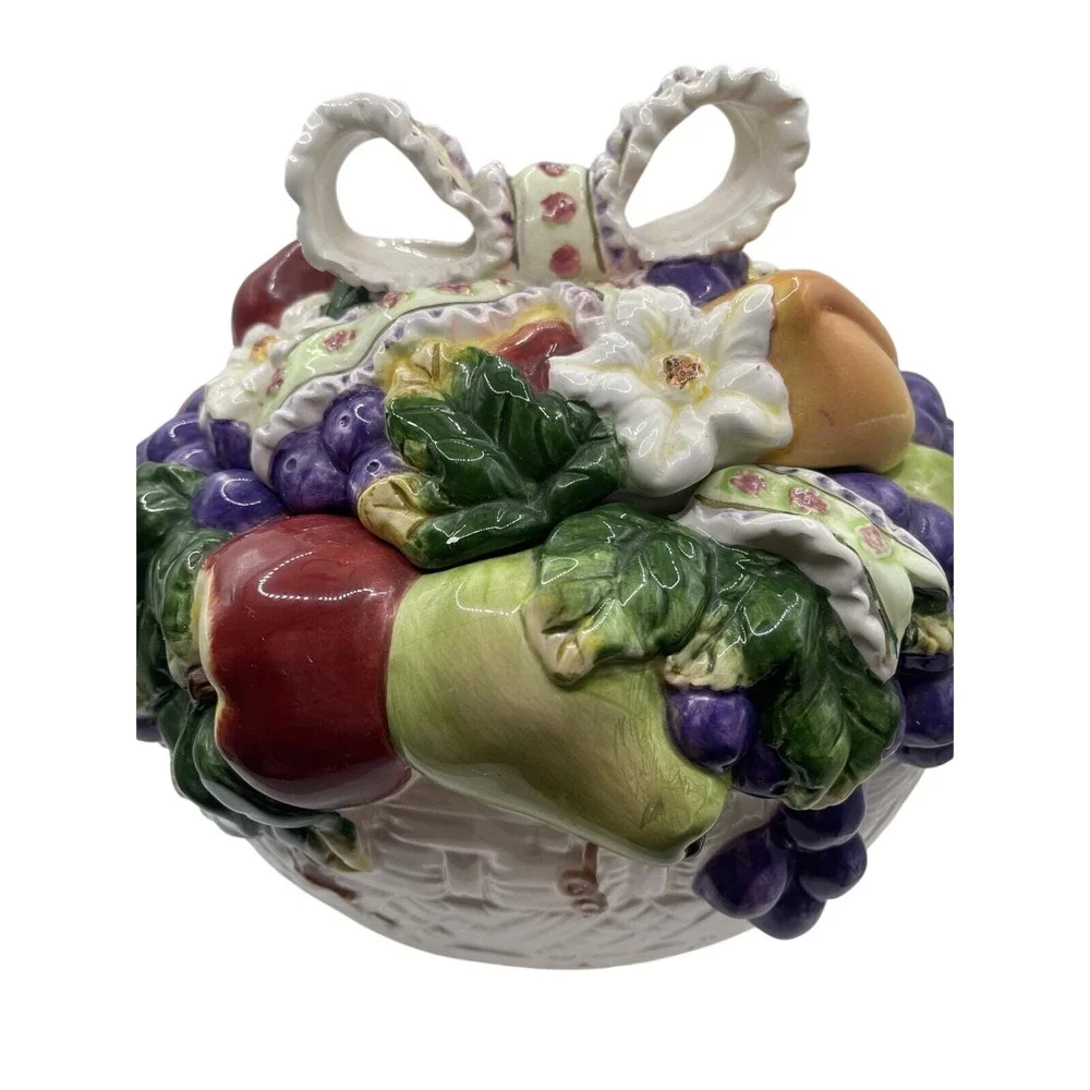 Ceramic Fruit Basket Lidded Trinket Dish Candy Bowl Figurine Apples Grapes Pears